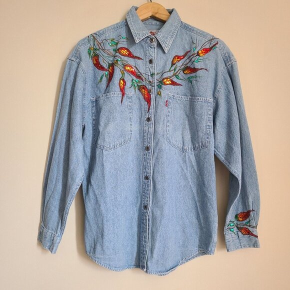 Vintage LEVI'S JEANS FOR WOMEN SHIRT Women's Jean Beaded LongSleeve - Picture 2 of 16
